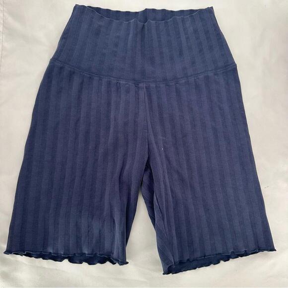 Offline by Aerie small athletic ribbed blue biker shorts - Picture 1 of 3